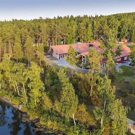 Hjaelmargarden Hotel Lappe Exterior photo